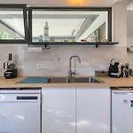 3 Bedroom Beautiful In Semesterbostad